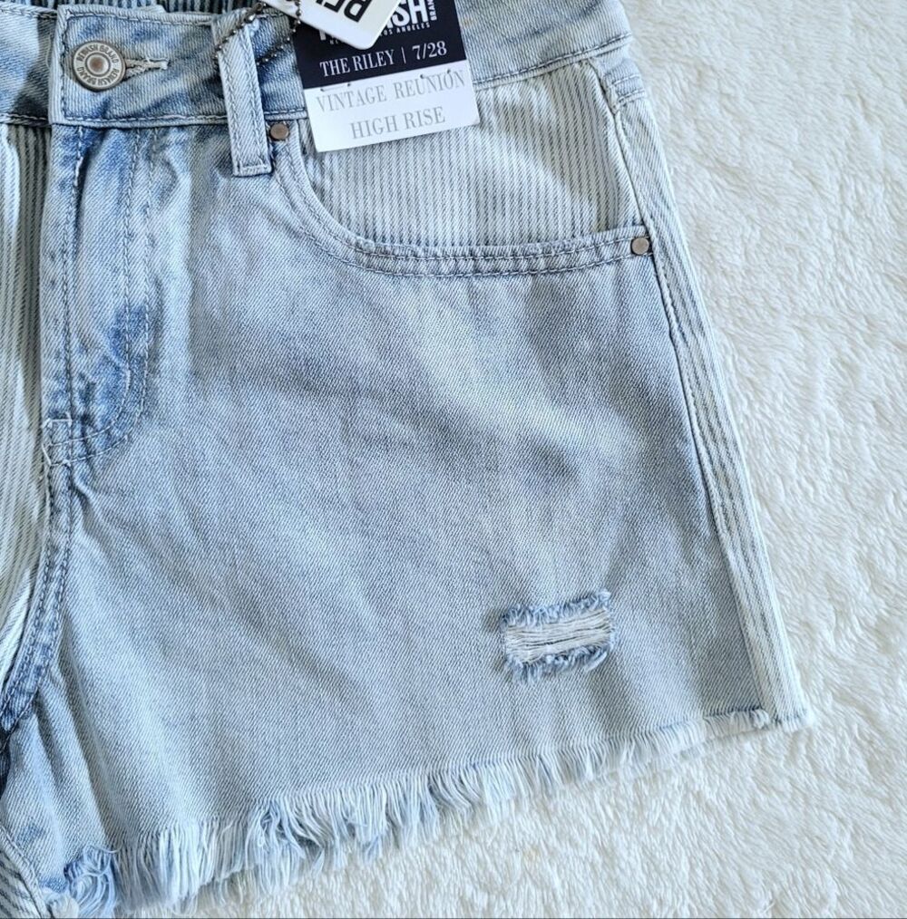 Rewash "The Riley" High Rise Shorts - NWT - Picture 5 of 12
